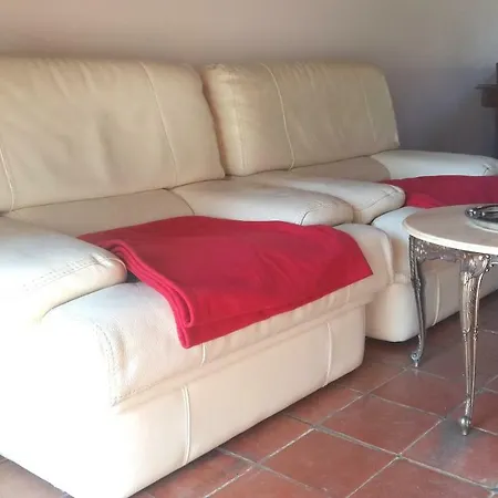 Bed & Breakfast Relais De Montgeoffroy Les Gites *