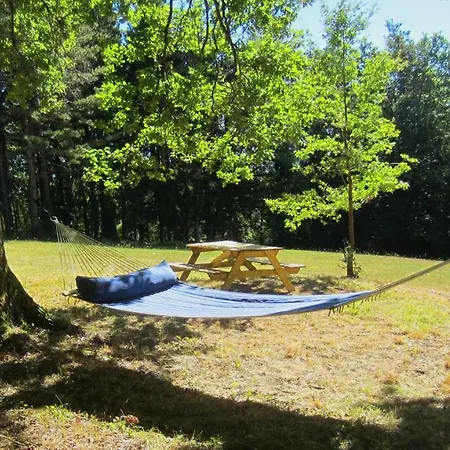 Relais De Montgeoffroy Les Gites Bed & Breakfast