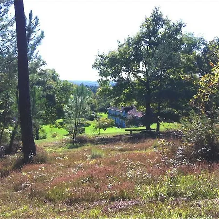 Bed & Breakfast Relais De Montgeoffroy Les Gites Saint-Jean-de-Côle